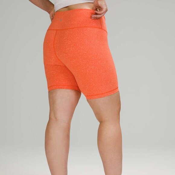 Lululemon Women's Coral Giraffe Print Wunder Train High Rise Short Size 0 - Picture 2 of 7